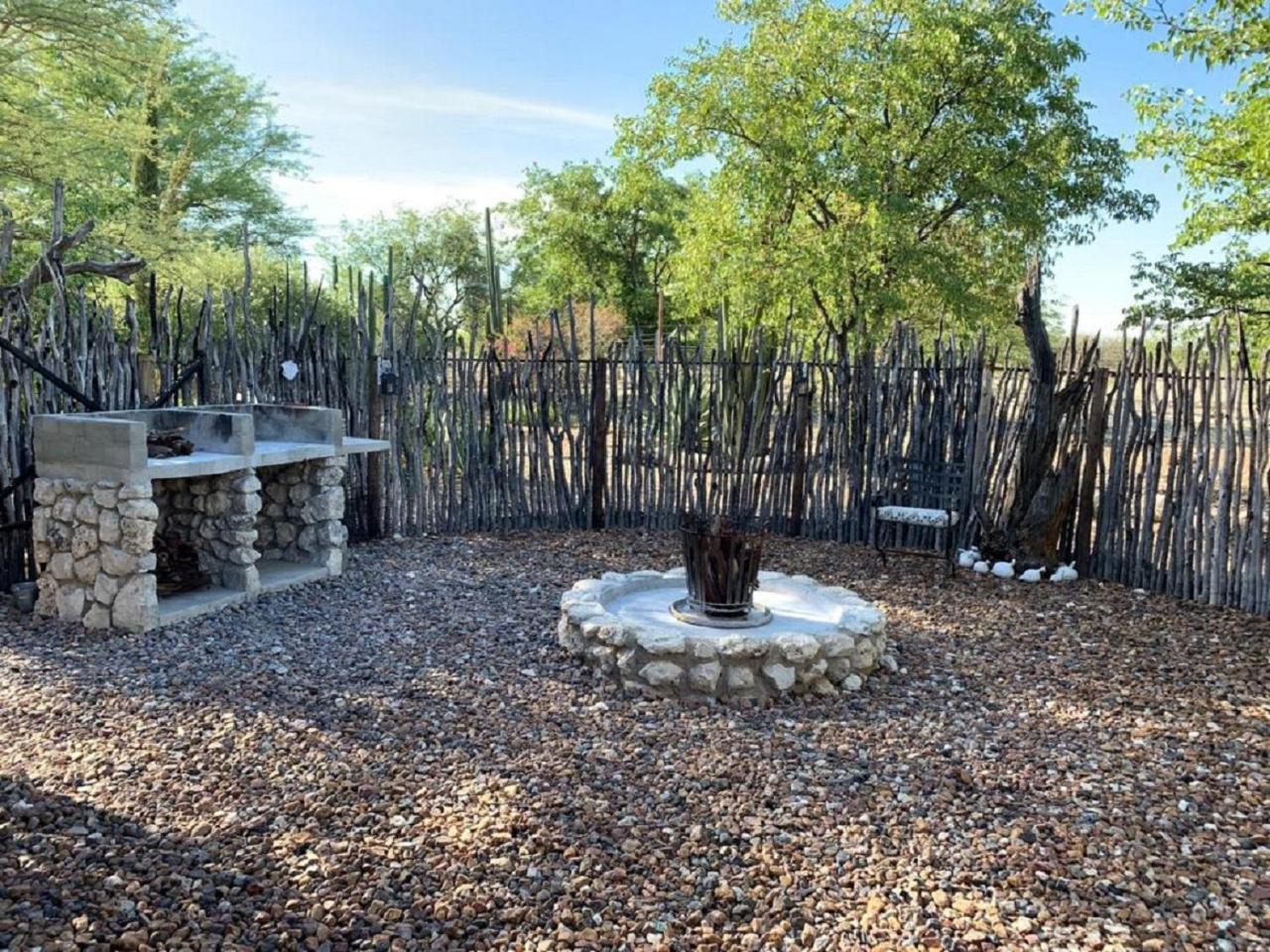 Tarentaal Guest Farm Βίλα Outjo Εξωτερικό φωτογραφία